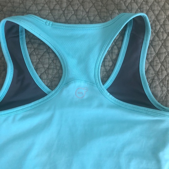 Puma workout tank - Picture 5 of 7
